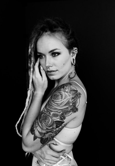 thatkansasgirlfree onlyfans leaked