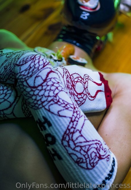 littlelatexprincess onlyfans tits