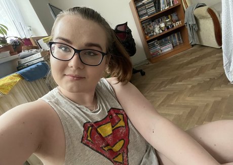 chubbynixiesin porn onlyfans leaks