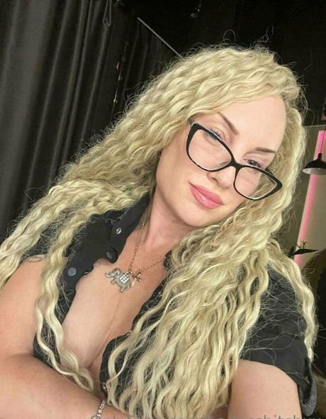 badassbitchxx Profile image