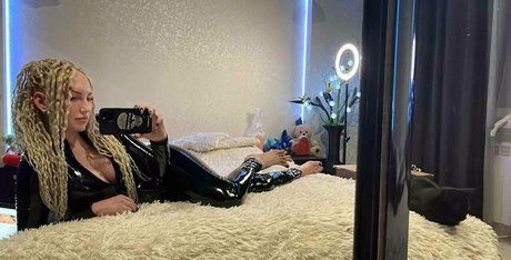 badassbitchxx nude on onlyfans