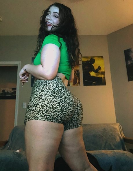 Peachez and Screamz nude on onlyfans