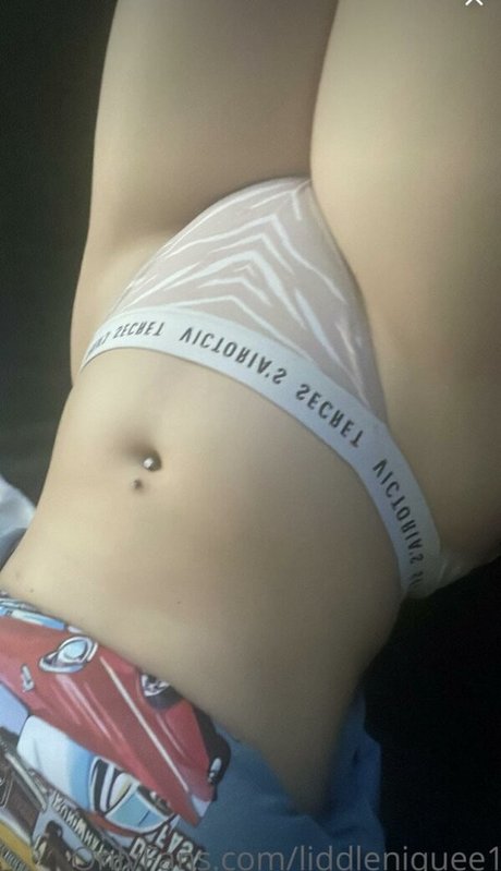 Liddlenique onlyfans ass