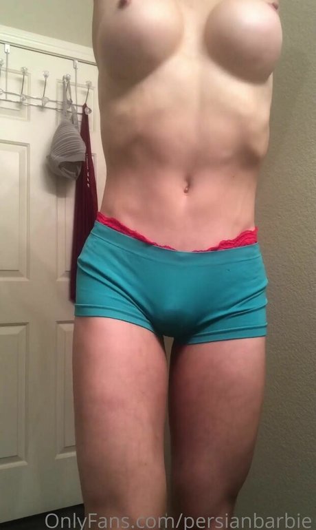 Muscle Goddess onlyfans striptease