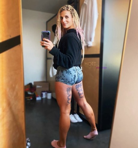 Hottrayne onlyfans hot