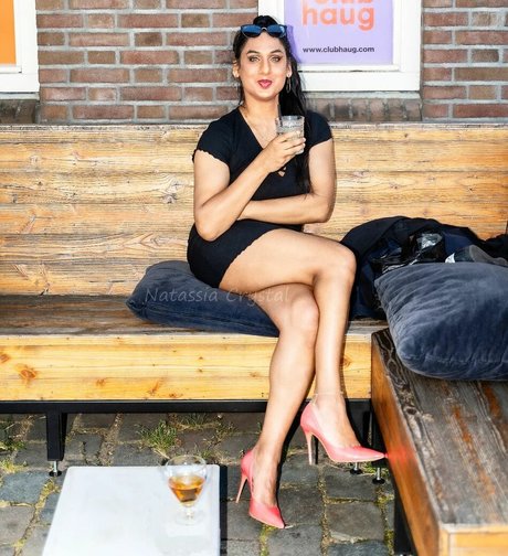 Natassia Crystal onlyfans sextape leak