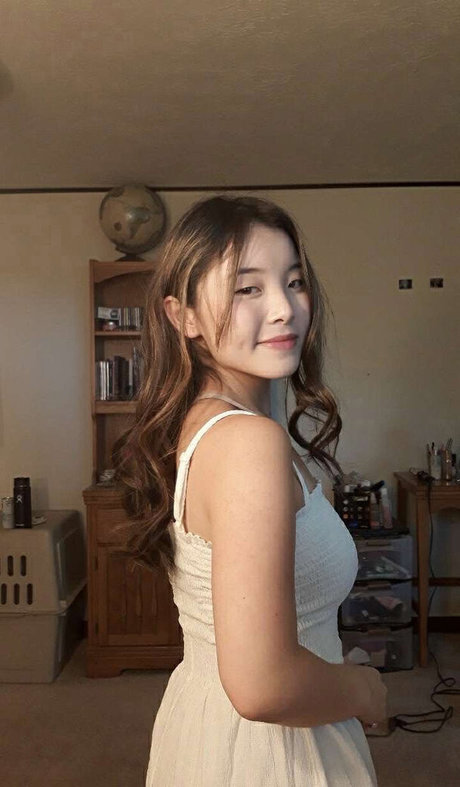 deepthroat teen onlyfans erotic galleries