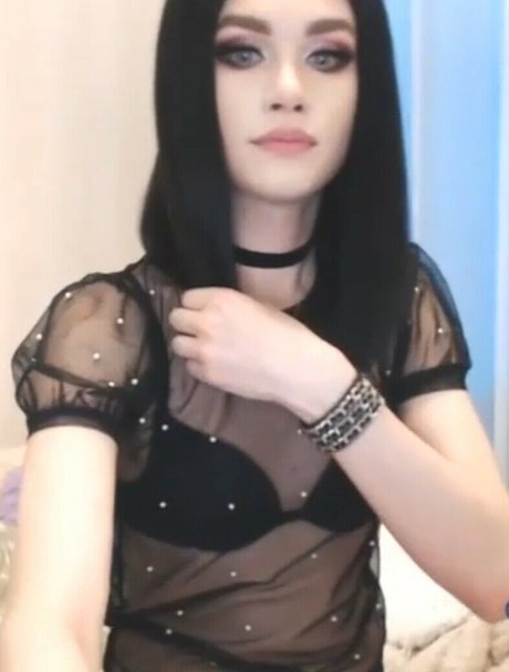 Sweet Lady Cola tits onlyfans