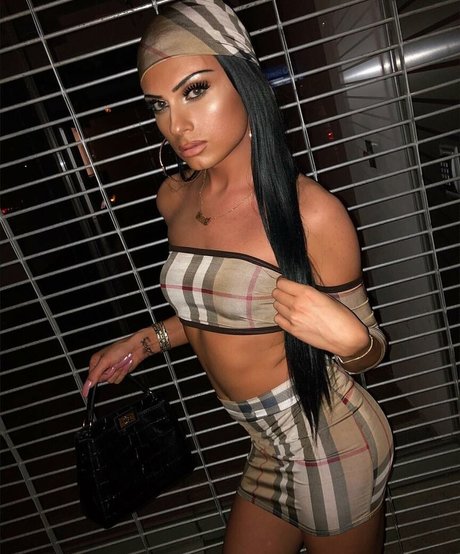 Tsmissmara only fans pics