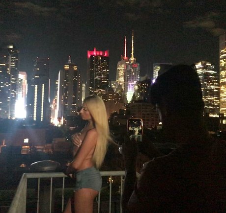 Tsmissmara onlyfans nude