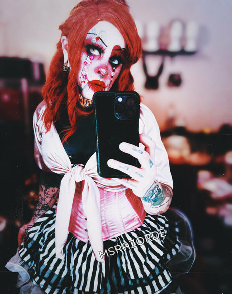 msrazorde boobs onlyfans