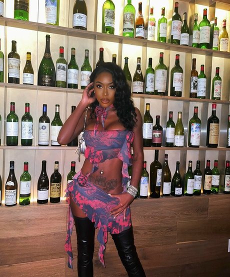 JordanneDeveaux en onlyfans