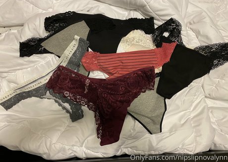 young onlyfans nudes visual