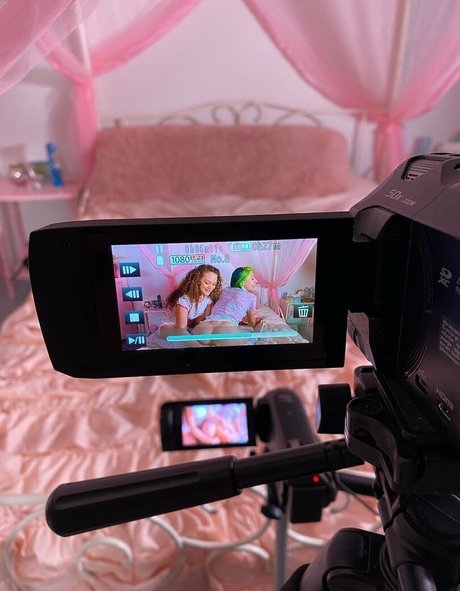 moonbabyfuxk only fans pictures