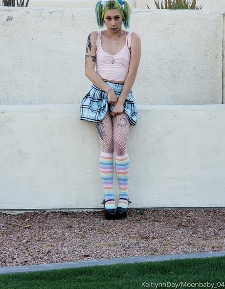 moonbabyfuxk onlyfans fotos