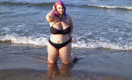 Hilary Ilariaa onlyfans sexy