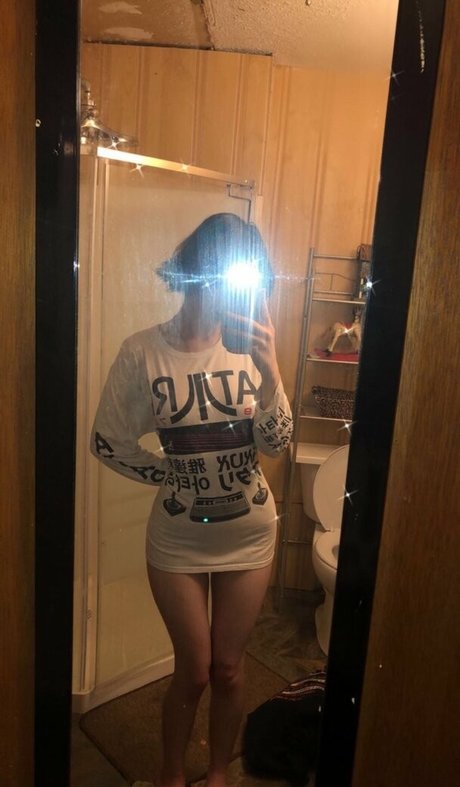 Little Pet onlyfans leaked photos
