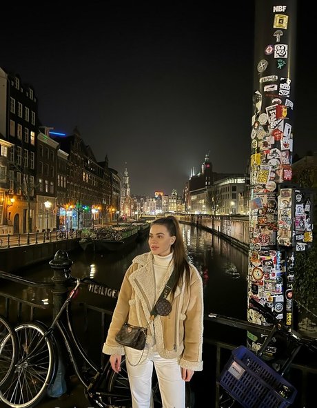 aleksandra queenie feet onlyfans