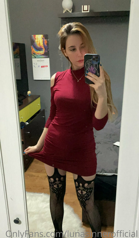 sinnerluna naked onlyfans