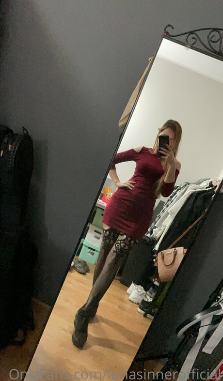 sinnerluna onlyfans nudes