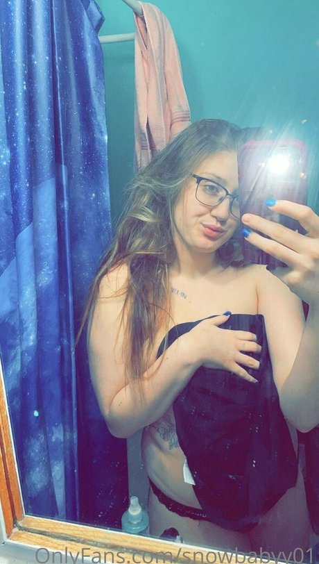 sweethingforlife001 onlyfans model photos