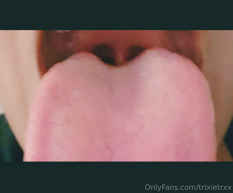 trixietrxx strip onlyfans