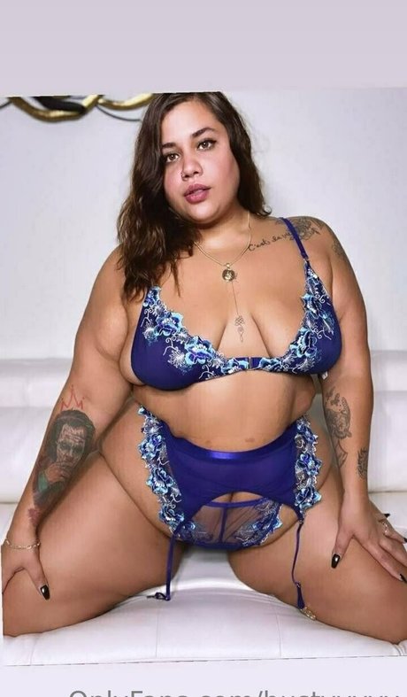 bustyyyyy only fans naked