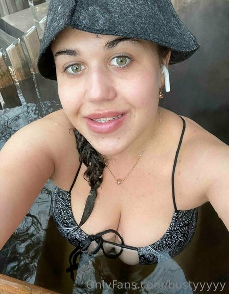 bustyyyyy leaked onlyfans sex tape