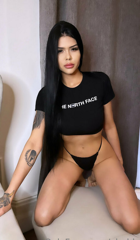 Xbah Barbara Palmeira topless onlyfans