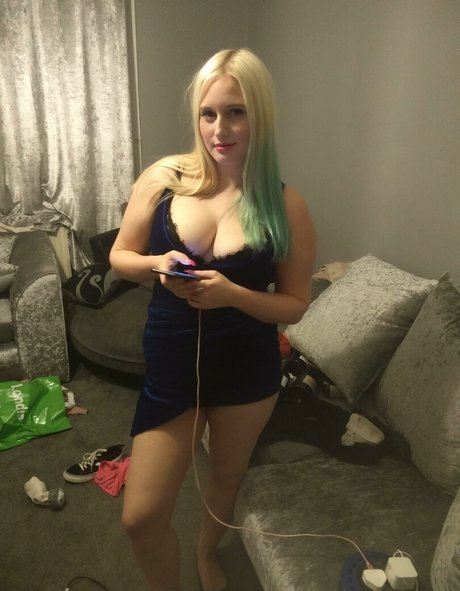 Kinkerbells1 nude onlyfans