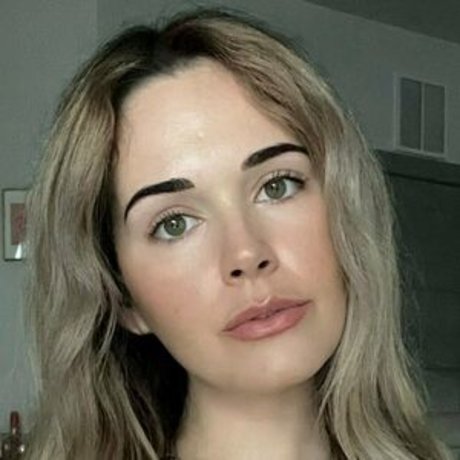 flightattendantaria onlyfans leaked nudes