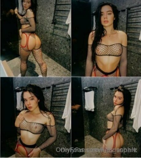 kiss sophie only fans naked