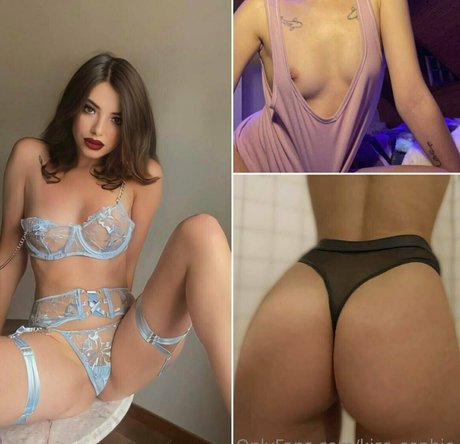 kiss sophie xxx onlyfans