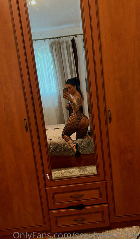 sexybeeea free onlyfans nudes
