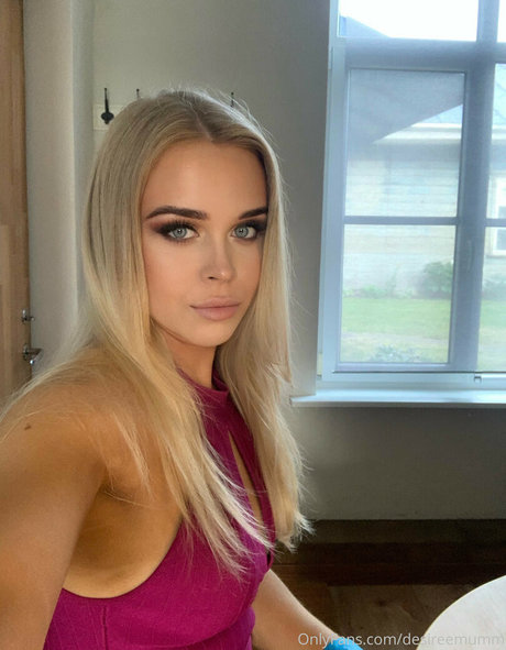Desiree Mumm onlyfans mega