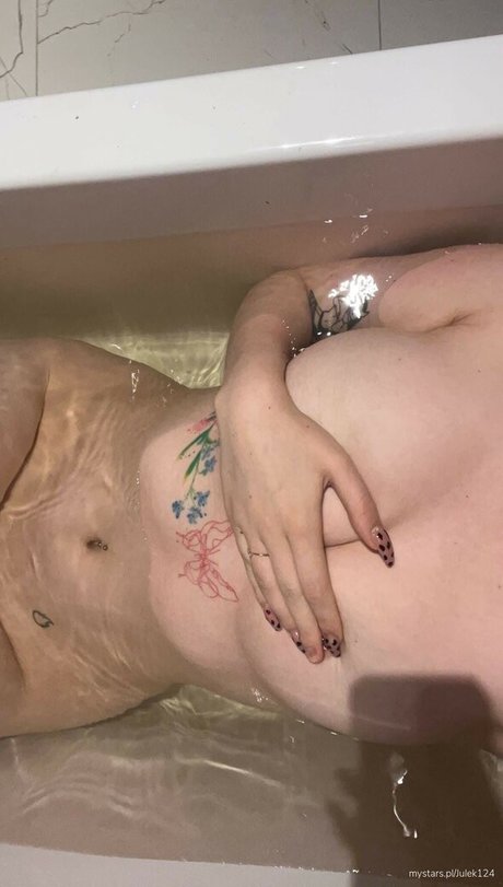 Julek124 ass onlyfans