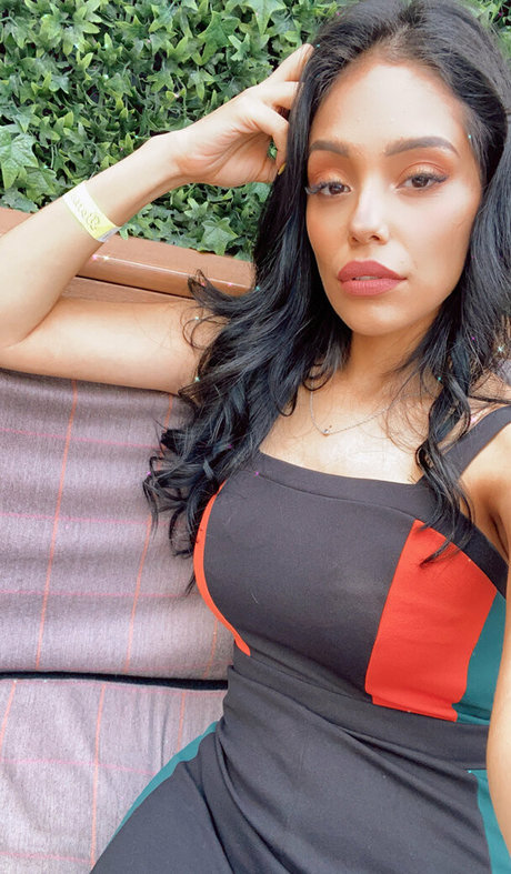 asian lesbian onlyfans nudes pic