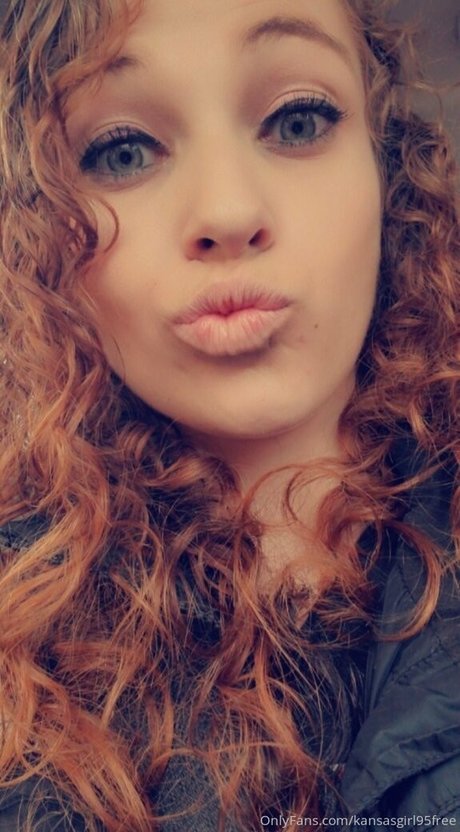 kansasgirl95free onlyfans sextape