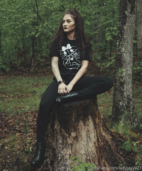 ladyjayyy23 naked onlyfans leaks