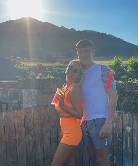 Laura Brophy onlyfans porn leak