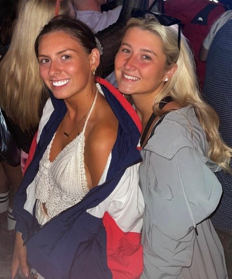 Laura Brophy onlyfans leaked naked