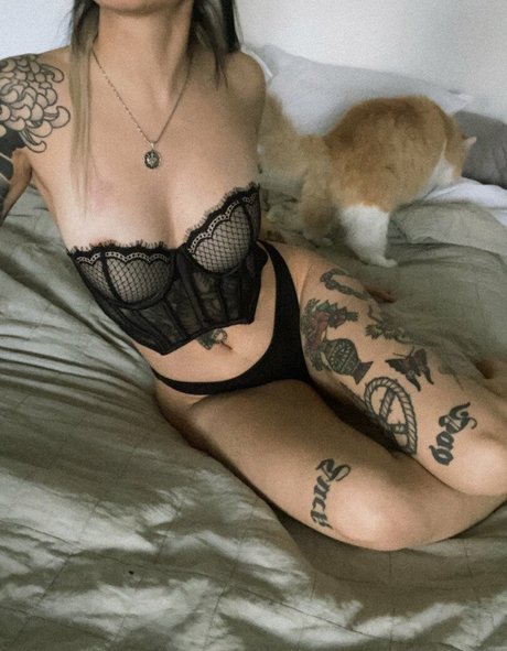 Metroapero onlyfans naked leaked