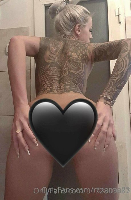 roxanaa23 onlyfans mega