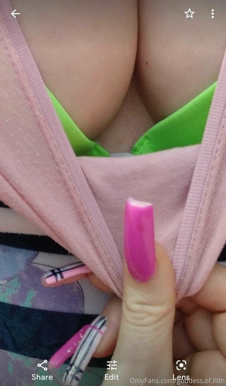 goddess of filth Profile image