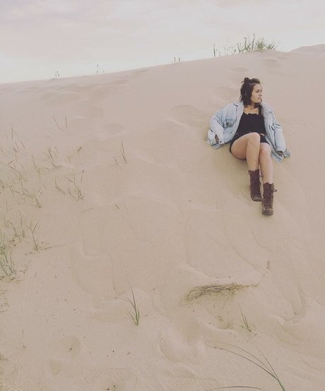 Scout Taylor Compton leak onlyfans