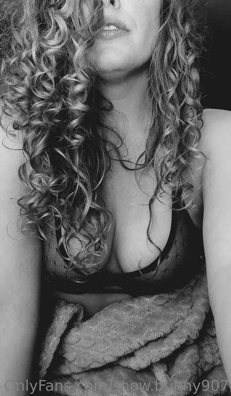 snow bunny907 onlyfans images