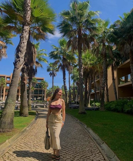 Beatriiz ma onlyfans nudes