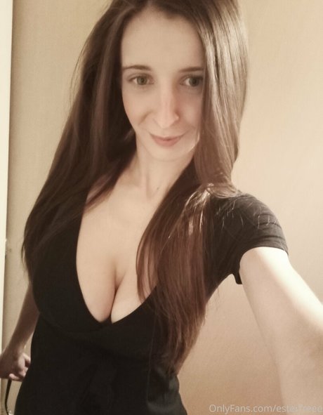 esterfreee nudes onlyfans leak