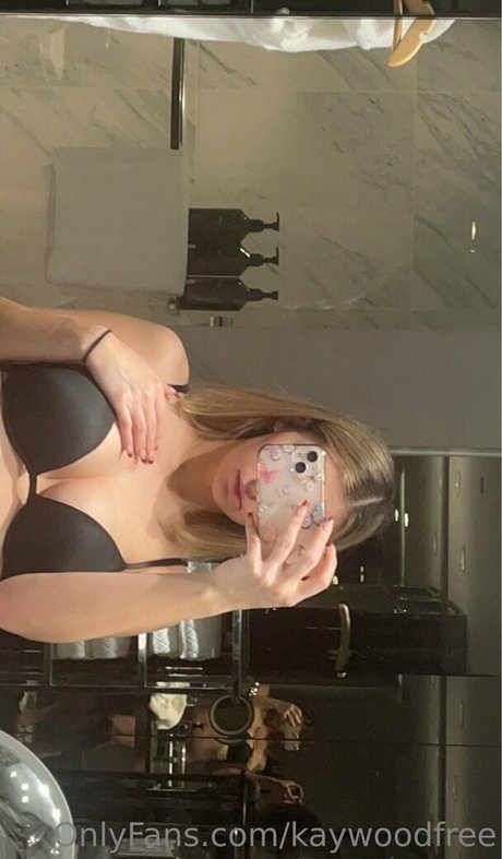 kaywoodfree en onlyfans