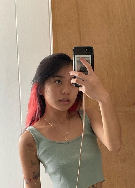 Bleachie onlyfans leaked.